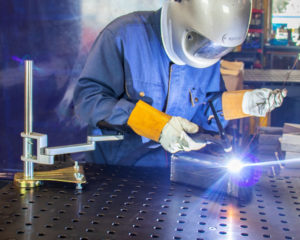 application support articule bras soudage ARA18